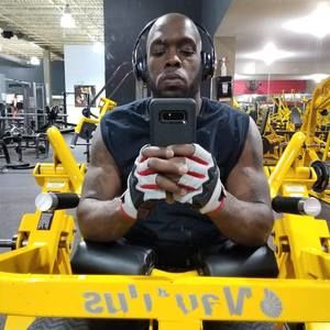 Meet your Posher, Leon